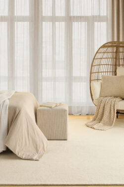 Alternative view of DKP03 ANG01 IVORY